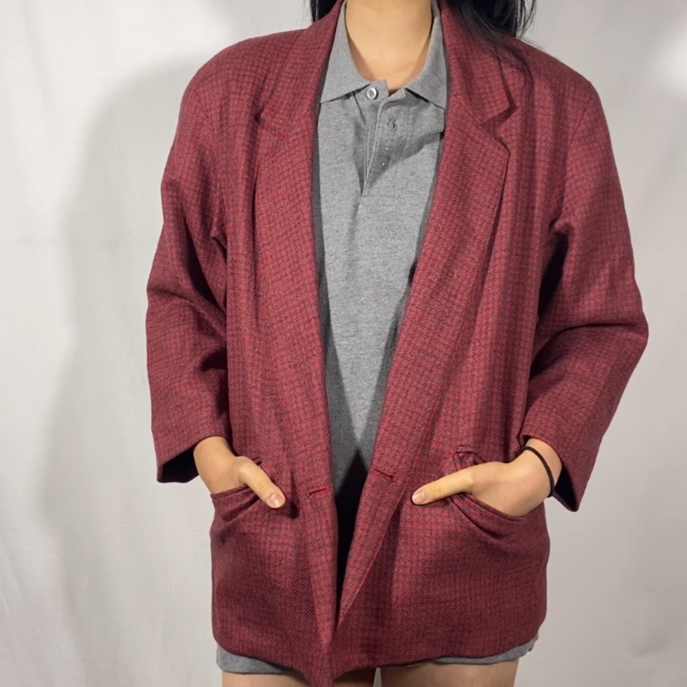 Vintage Carlisle Red and Grey Houndstooth Blazer